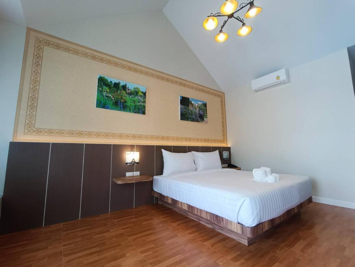 English Resotel : อิงลิช รีโซเทล Nakhon Si Thammarat Eksteriør bilde