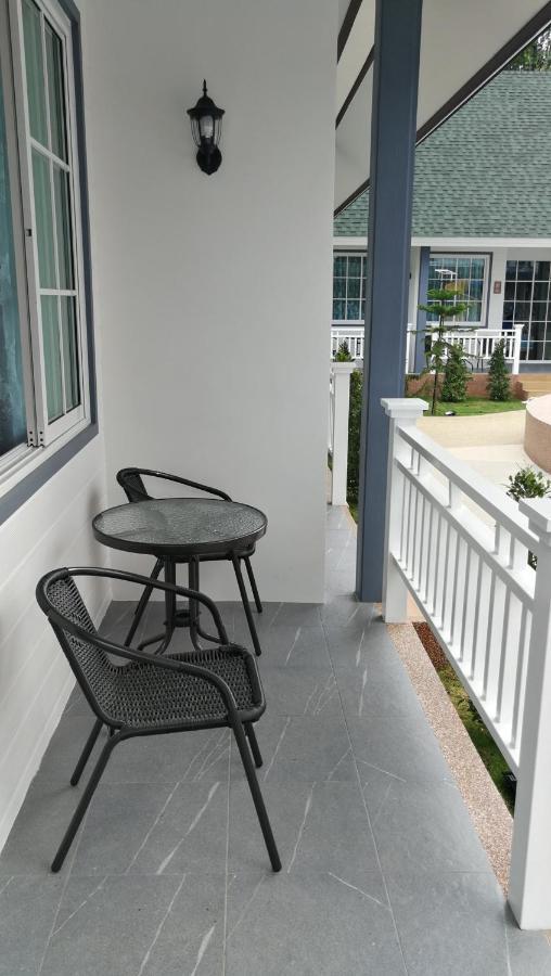 English Resotel : อิงลิช รีโซเทล Nakhon Si Thammarat Eksteriør bilde